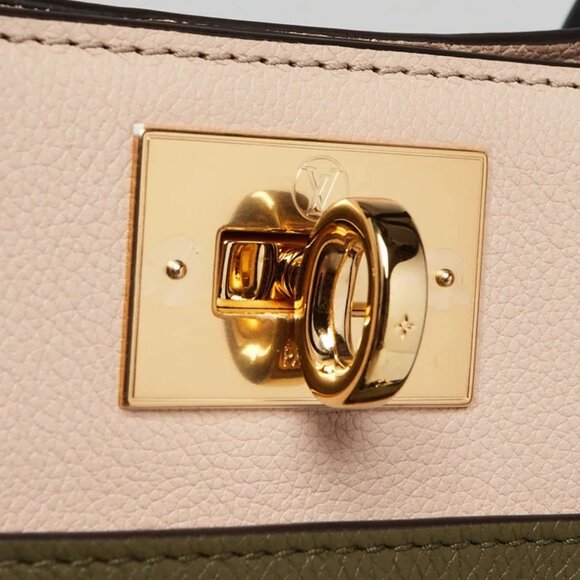 Louis Vuitton Laurel Leather And Monogram Canvas On My Side MM Bag - Picture 11 of 12